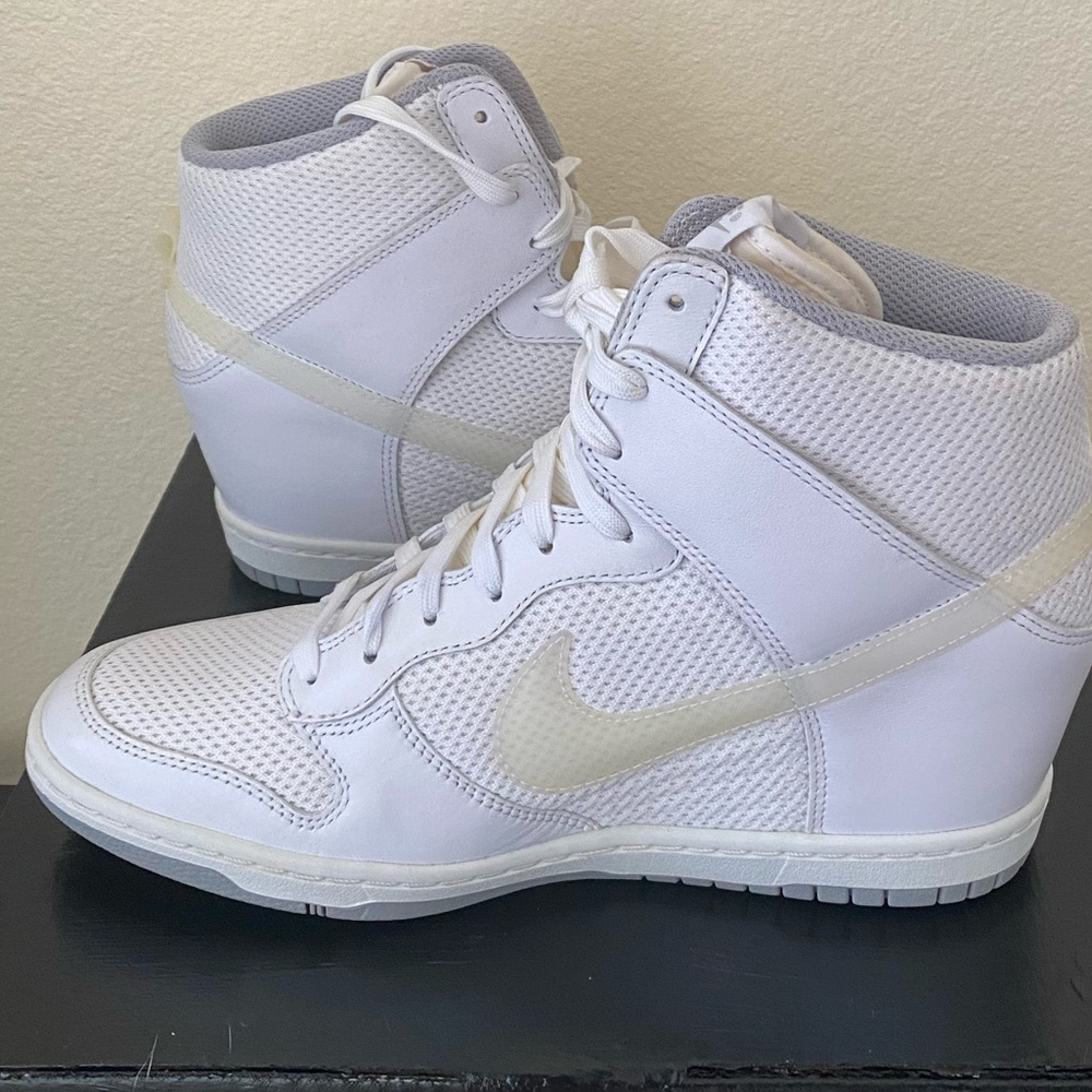 Nike hi dunk Wedge Sneaker❤️